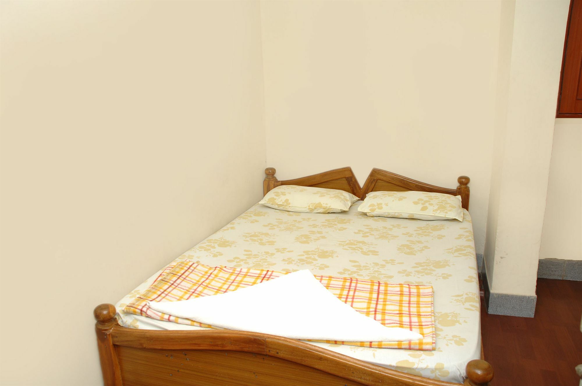 Elegant Guest House Bangalore Exterior photo